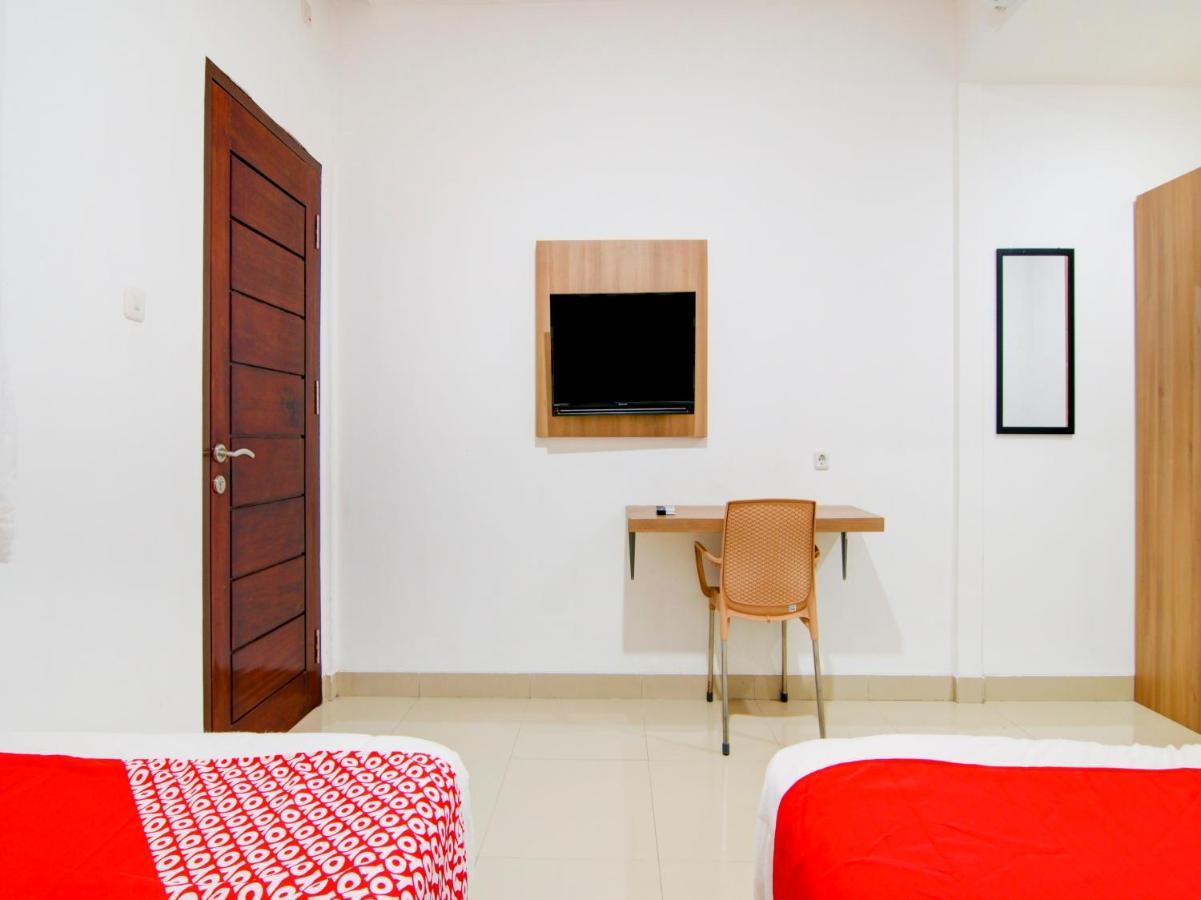 Hotel Oyo 90233 The Shine Pekanbaru