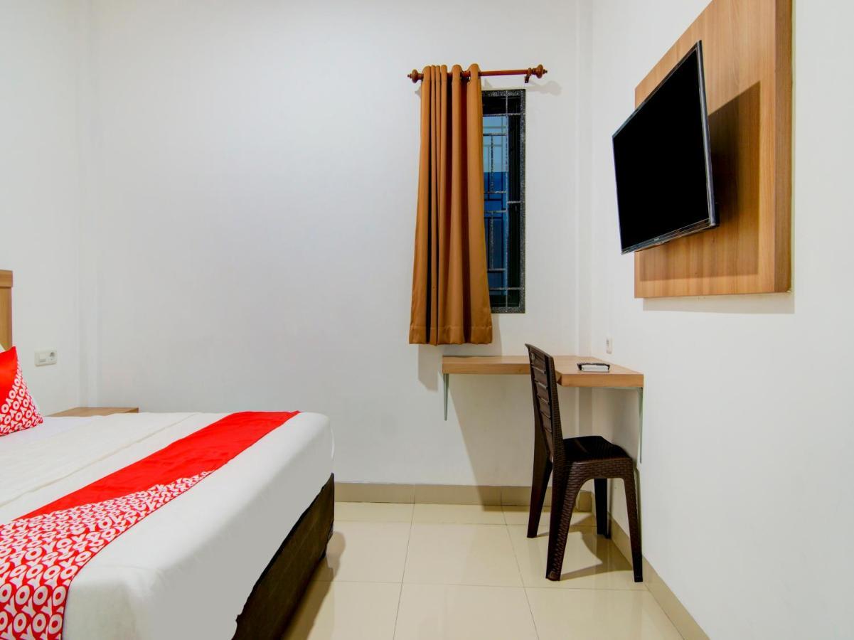 Hotel Oyo 90233 The Shine Pekanbaru